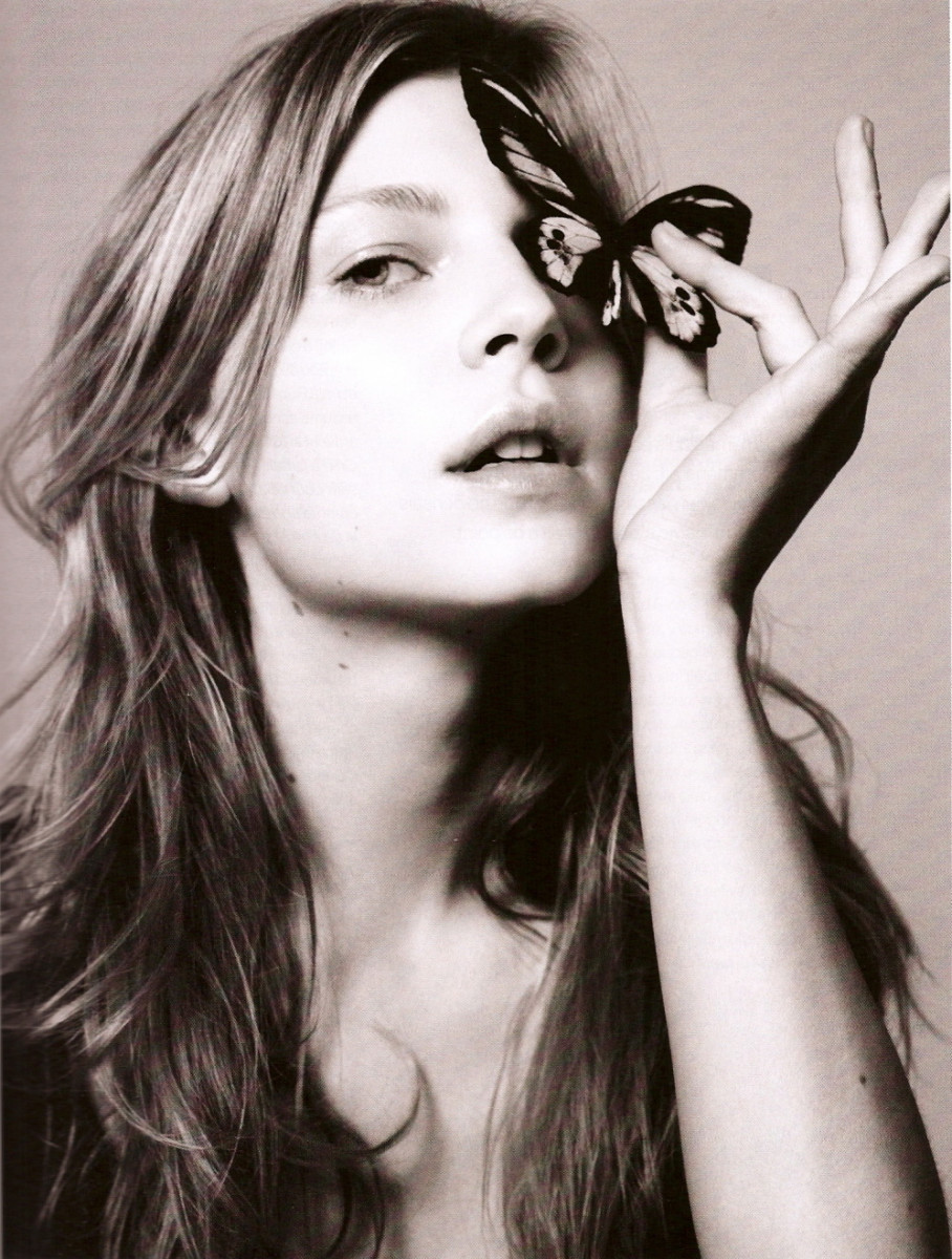 Clemence Poesy: pic #195039