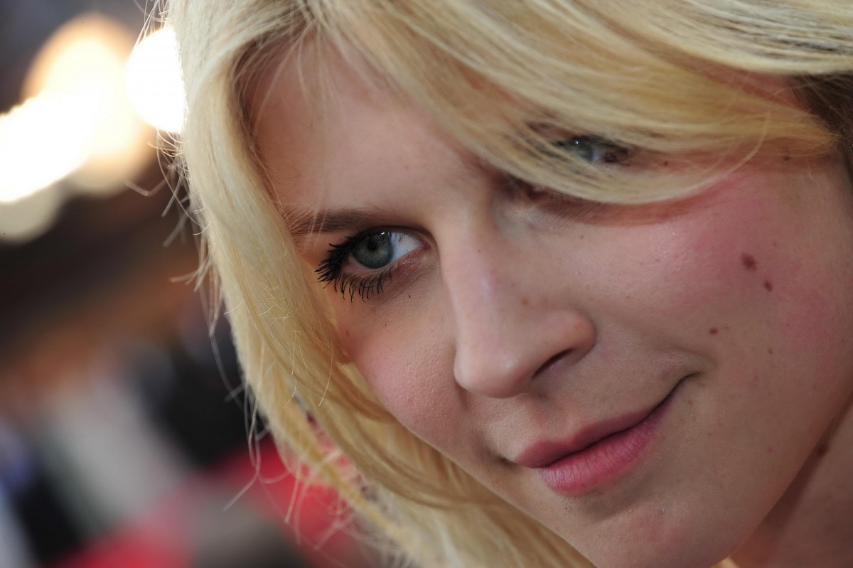 Clemence Poesy: pic #380734