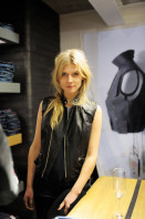 photo 13 in Clemence Poesy gallery [id428166] 2011-12-09