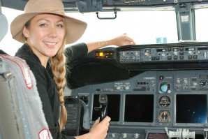 Colbie Caillat pic #825081