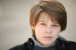 Colin Ford photo #