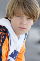 Colin Ford pic #536810