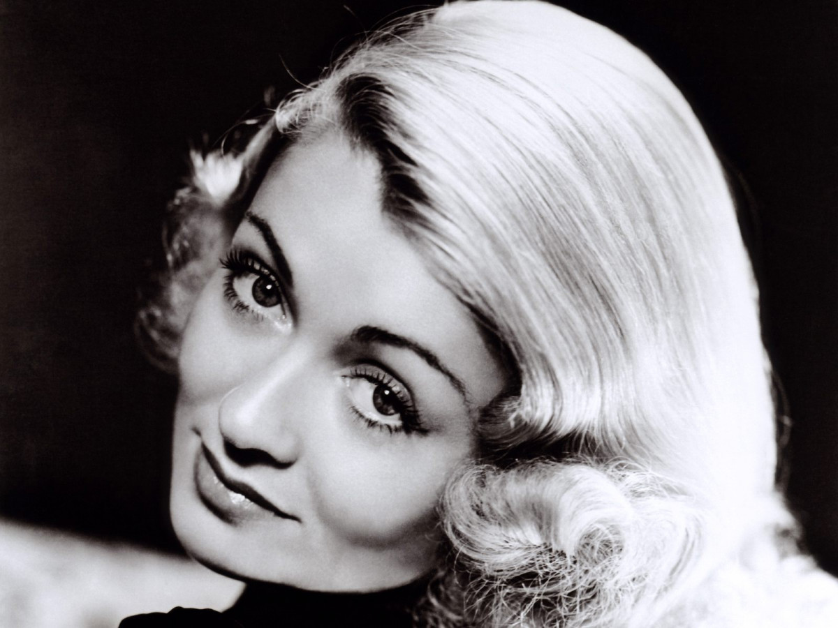 Constance Bennett: pic #237285