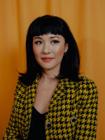 Constance Wu photo #