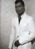 Cory Bond photo #