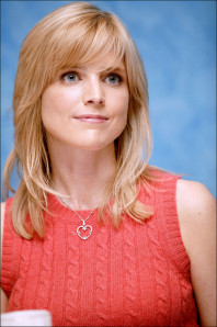photo 3 in Courtney Thorne-Smith gallery [id282060] 2010-08-27