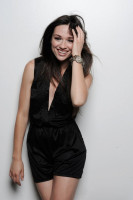 Crystal Reed photo #