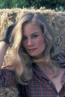 Cybill Shepherd photo #