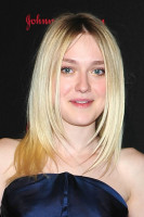 Dakota Fanning photo #