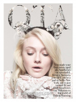 Dakota Fanning photo #