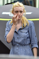 Dakota Fanning photo #