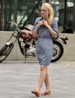 Dakota Fanning photo #