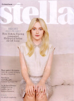 Dakota Fanning photo #