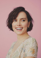 Daisy Ridley  photo #