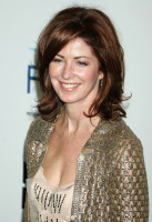 Dana Delany photo #