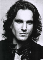 Daniel Day-Lewis photo #