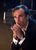 Daniel Day-Lewis photo #