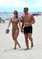 Danielle Armstrong photo #