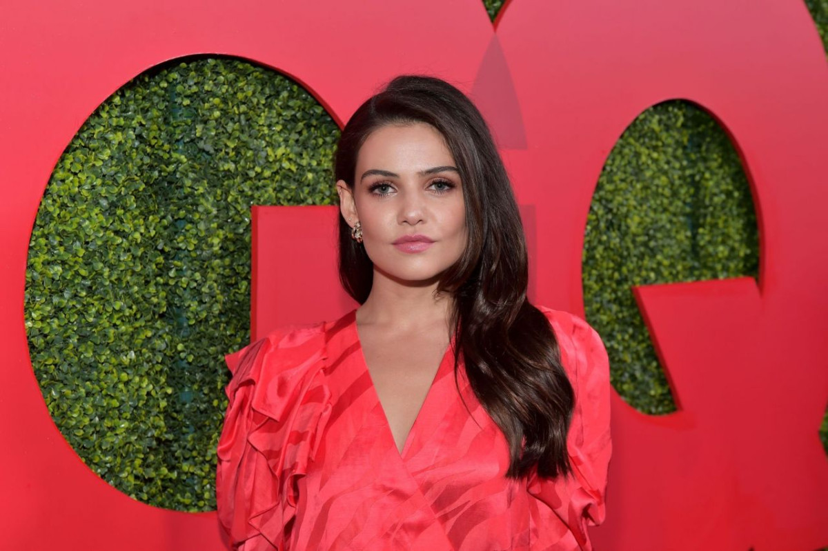 Danielle Campbell: pic #1089632