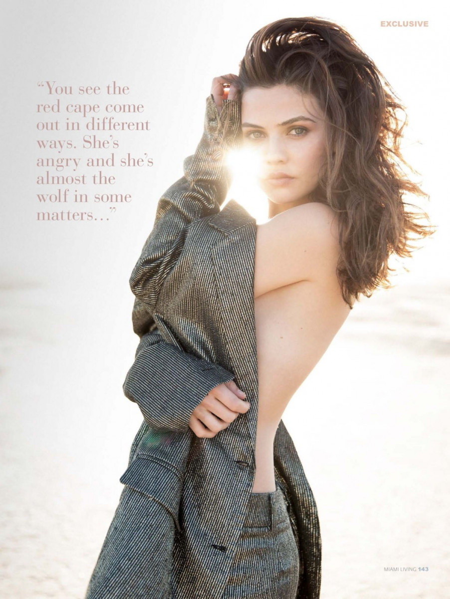 Danielle Campbell: pic #1088221