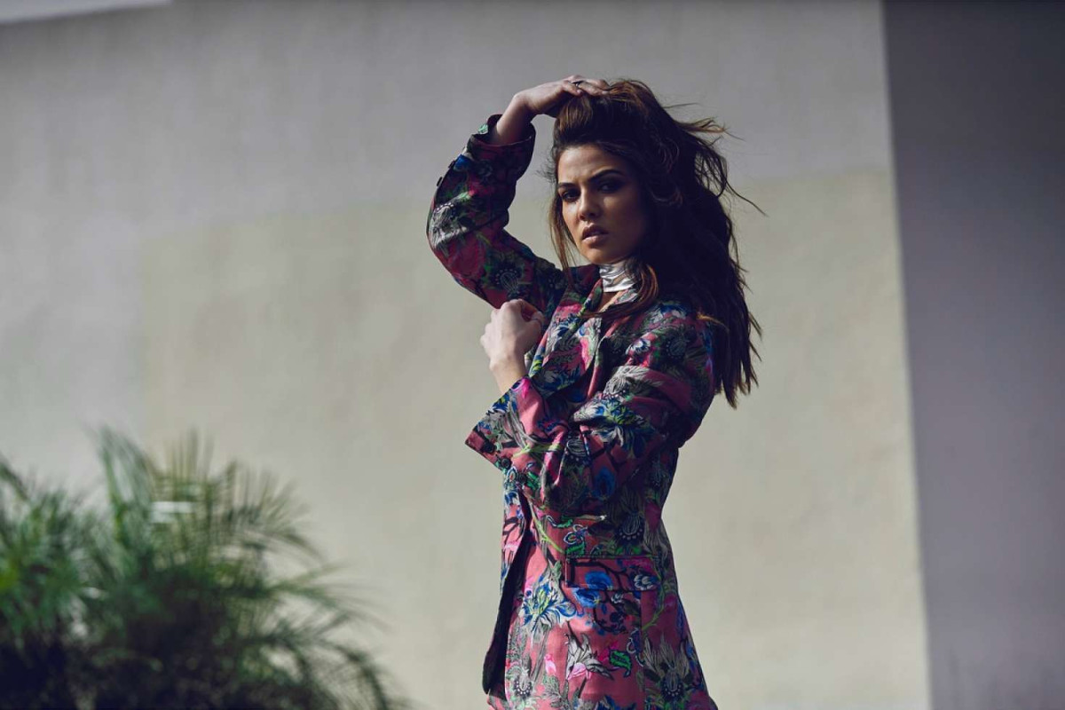 Danielle Campbell: pic #1030425