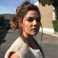 Danielle Campbell photo #