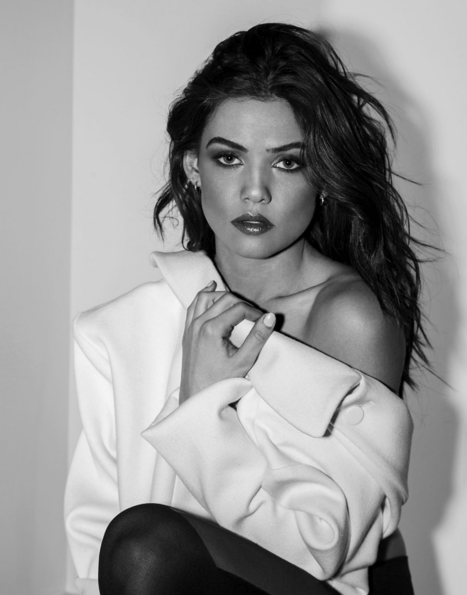 Danielle Campbell: pic #925958