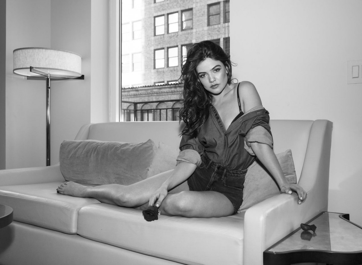 Danielle Campbell: pic #925956