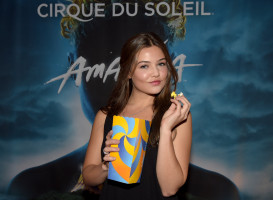 Danielle Campbell photo #