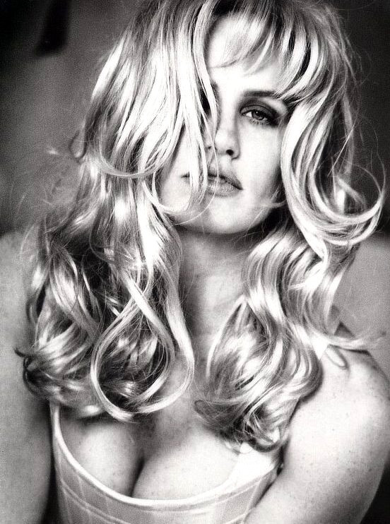 Daryl Hannah: pic #96596