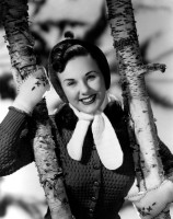 Deanna Durbin photo #