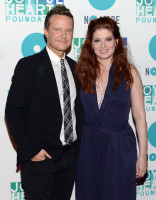 Debra Messing photo #