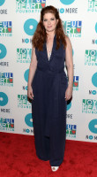 Debra Messing photo #