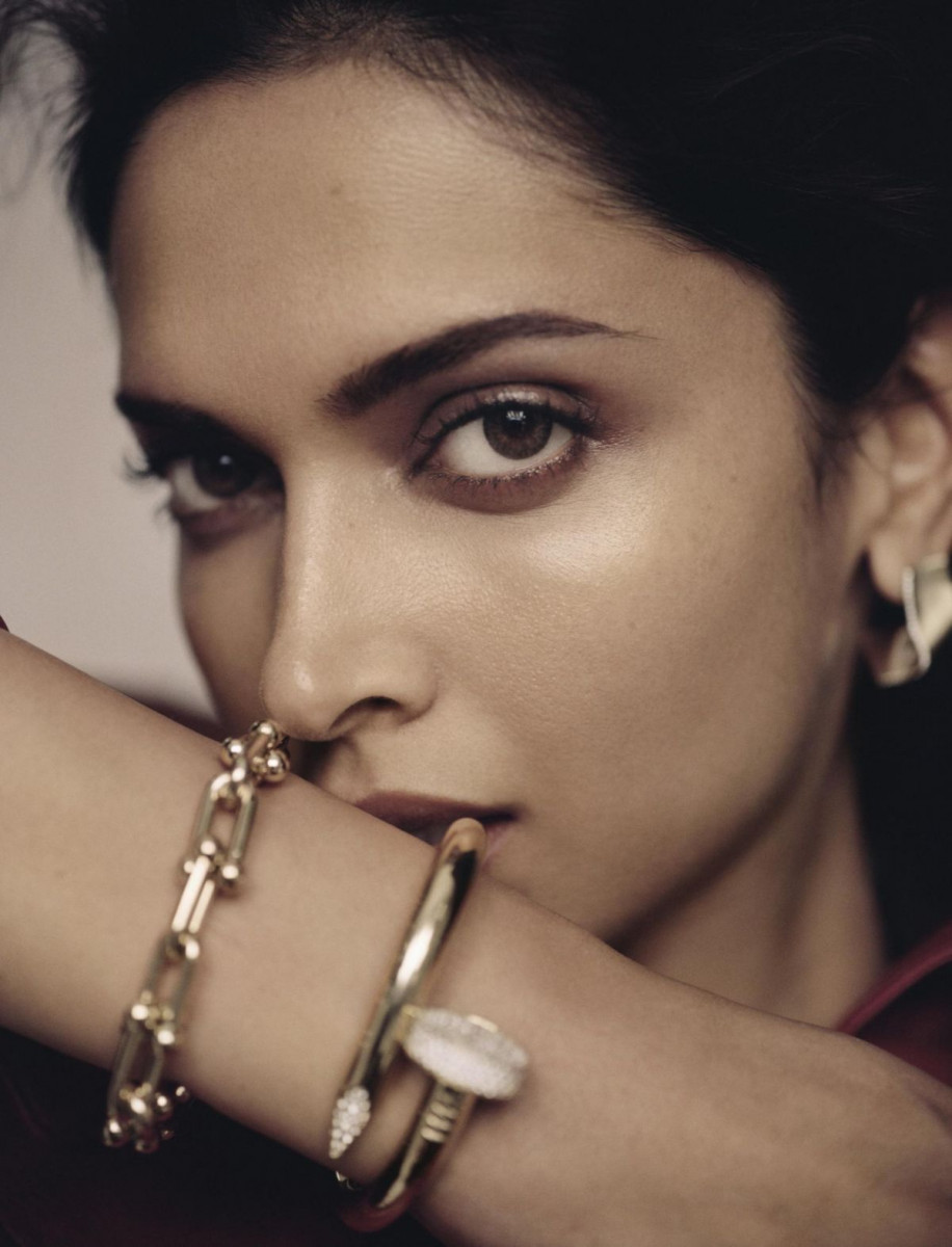 Deepika Padukone: pic #1047574