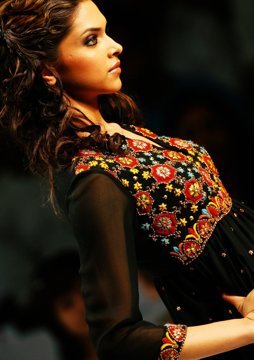 Deepika Padukone: pic #546988