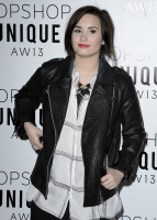 Demi Lovato photo #