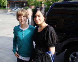 photo 13 in Demi Lovato gallery [id209479] 2009-12-03