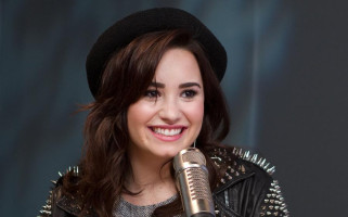 Demi Lovato photo #