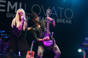 Demi Lovato photo #