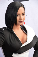 Demi Lovato photo #