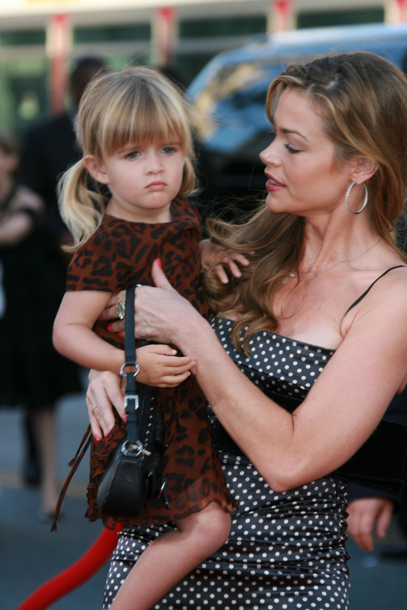 Denise Richards: pic #82541