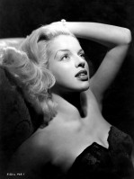 Diana Dors photo #