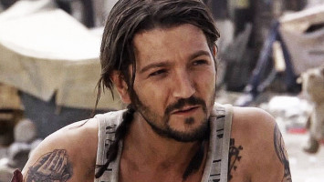 Diego Luna pic #903480