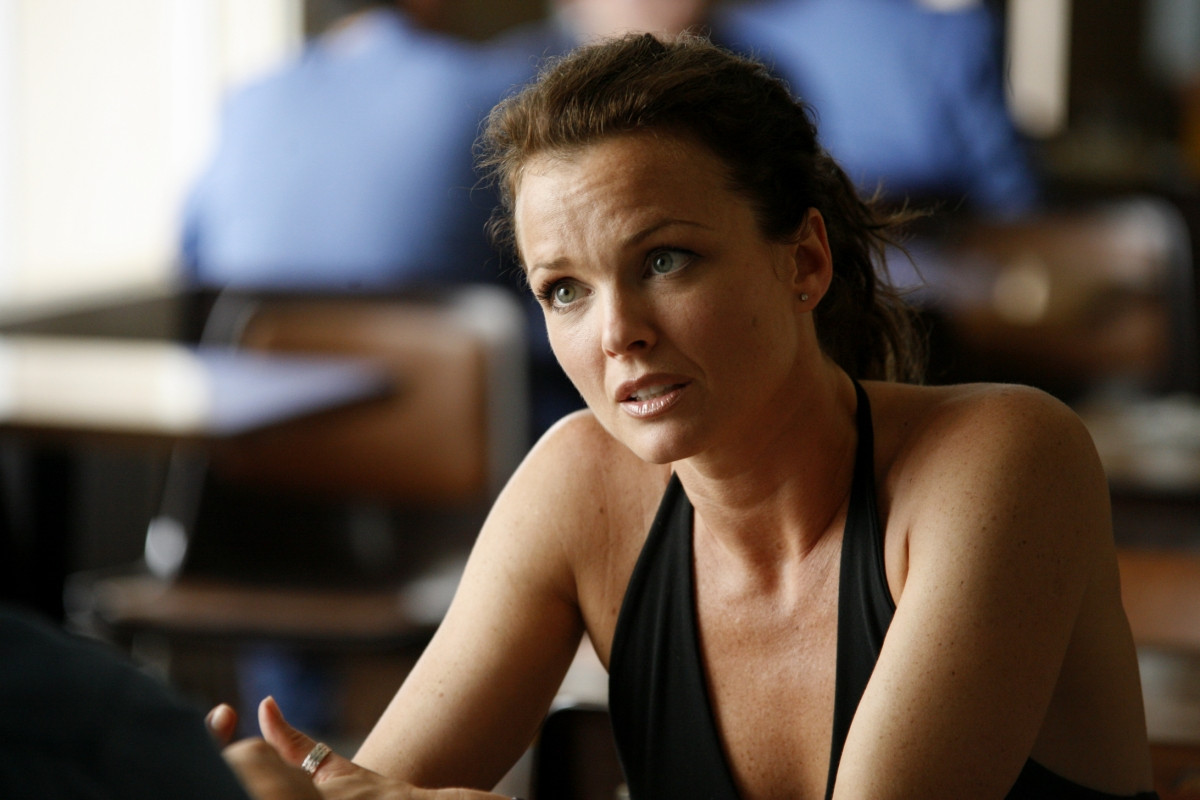 Dina Meyer: pic #181933