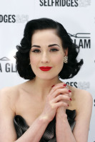 Dita Von Teese photo #