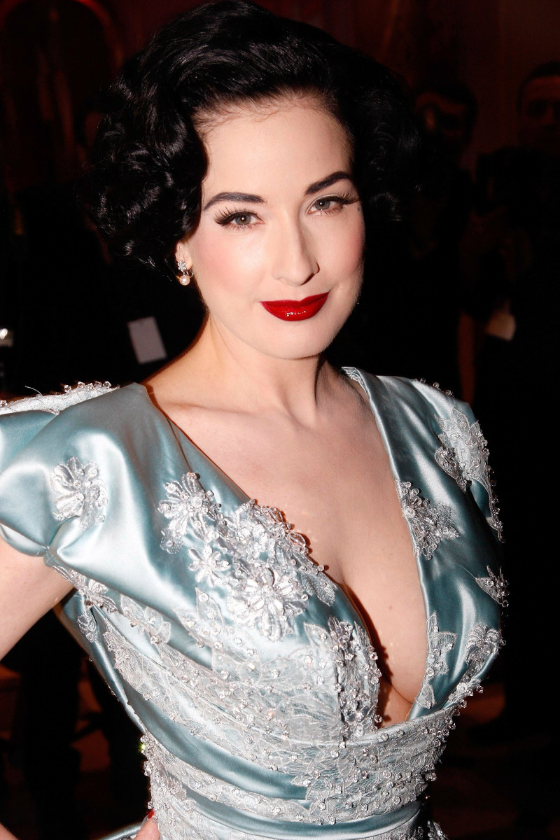 Dita Von Teese: pic #131269