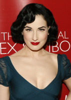 Dita Von Teese photo #