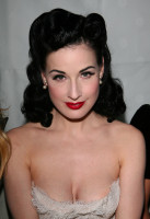 Dita Von Teese photo #