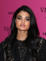 Daniela Braga pic #982418