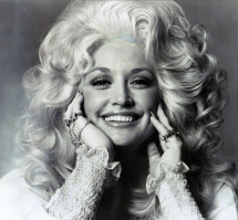 Dolly Parton photo #